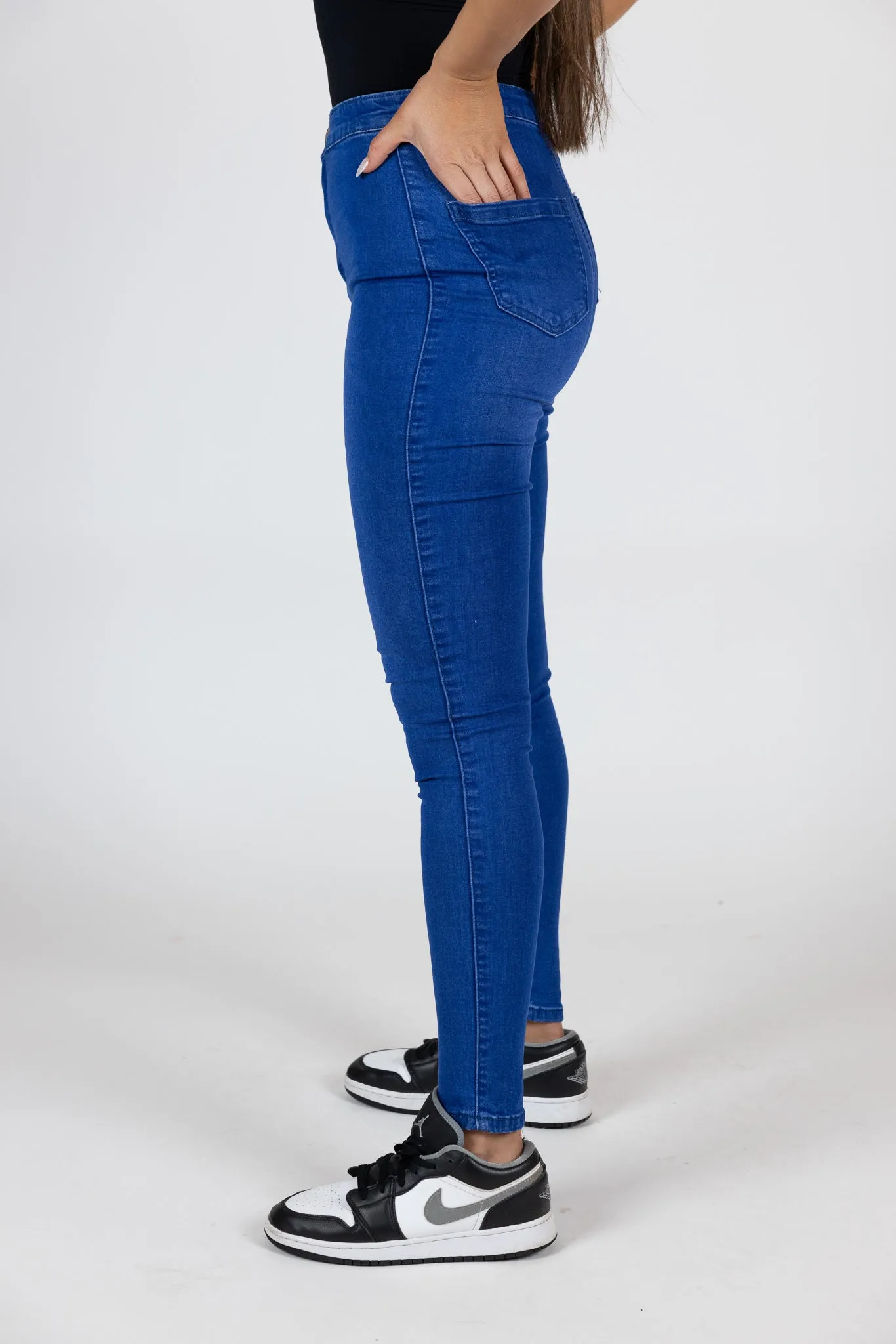 One Button Slim Jeans