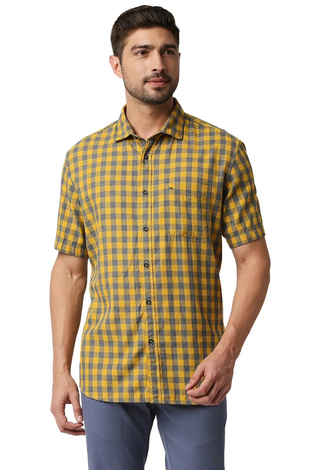 Slim Fit Melange Checks Halfsleeves Shirt